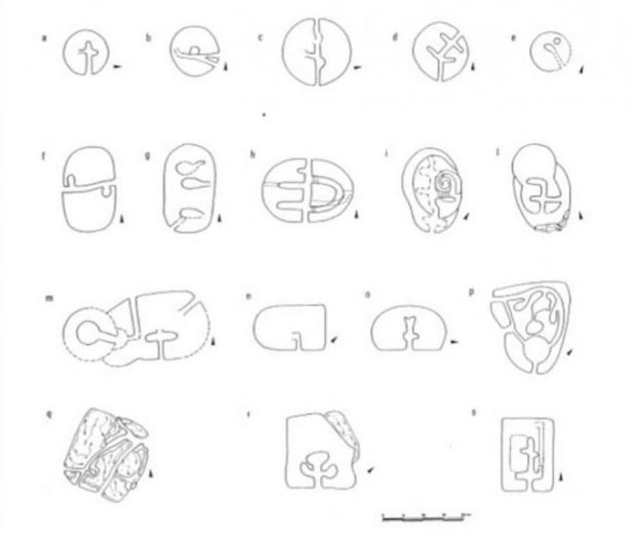 Plans of different types of nuraghi