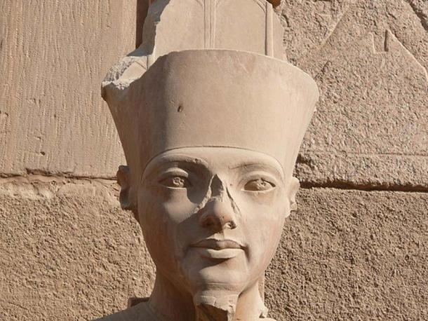 Statue of Amun 