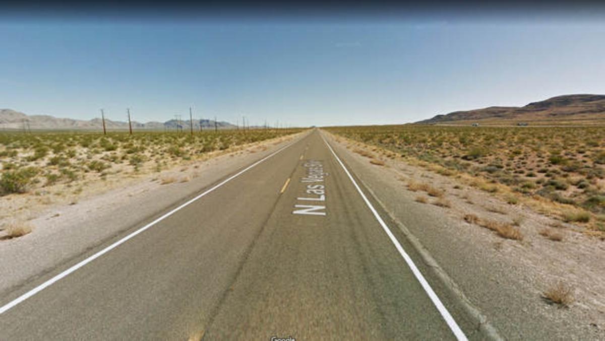 Hovering sphere described over Las Vegas highway - Nexus Newsfeed