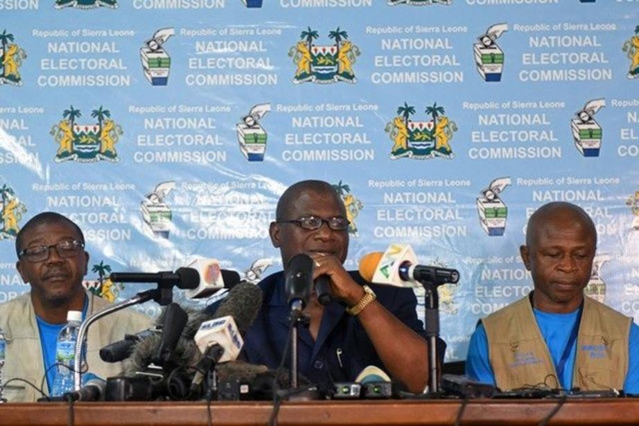 Chairman of Sierra Leone's National Electoral Commission, Mohamed Nfa Ali Conteh, announces the results of the first round of Sierra Leone presidential election in Freetown, Sierra Leone March 13, 2018. REUTERS/Olivia Acland