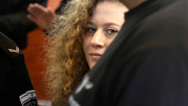 Ahed Tamimi's trial has been deemed unfair and excessive by human rights defenders. | Photo: EFE